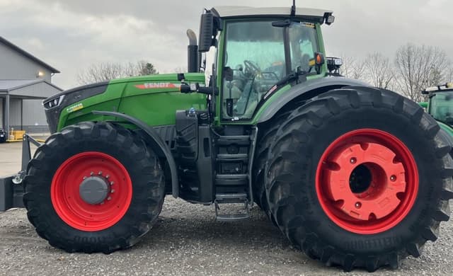 Image of Fendt 1050 Vario equipment image 1