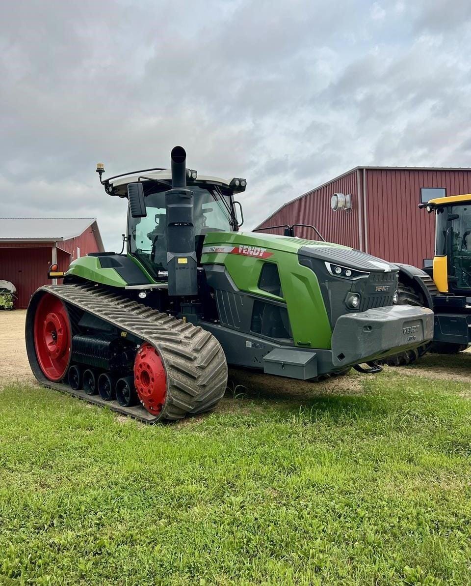 2021 Fendt 1162 Vario MT Equipment Image0