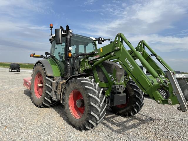 Image of Fendt 513 Vario equipment image 1