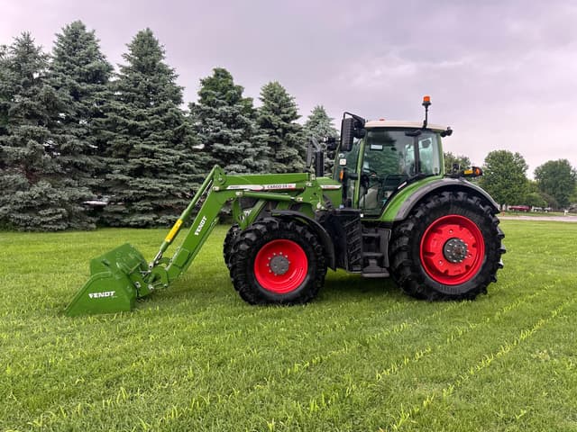 Image of Fendt 716 Vario equipment image 2