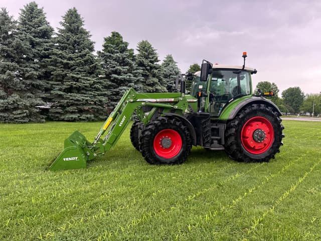 Image of Fendt 716 Vario equipment image 3