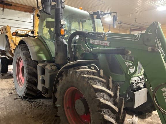 Image of Fendt 718 Vario Image 1