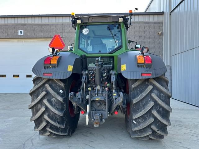 Image of Fendt 828 Vario equipment image 4