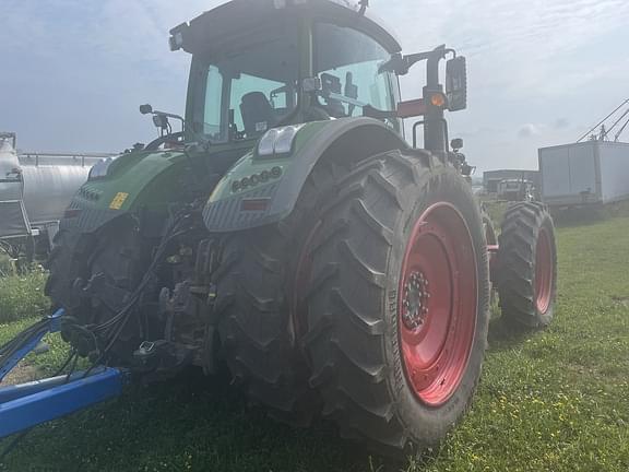 Image of Fendt 933 Vario equipment image 3