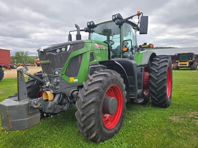 Image of Fendt 933 Vario equipment image 1