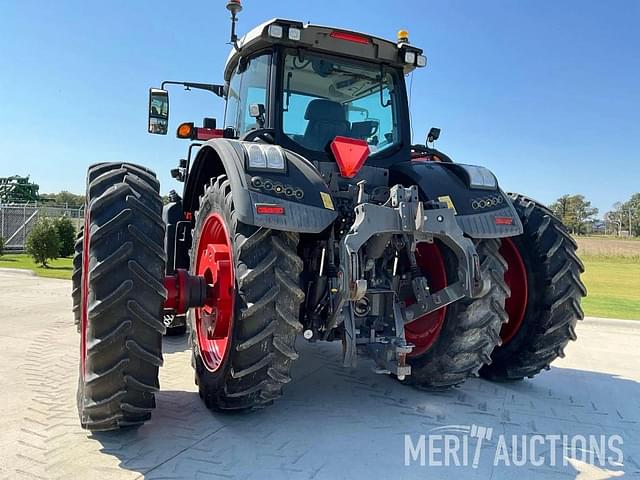 Image of Fendt 933 Vario equipment image 4