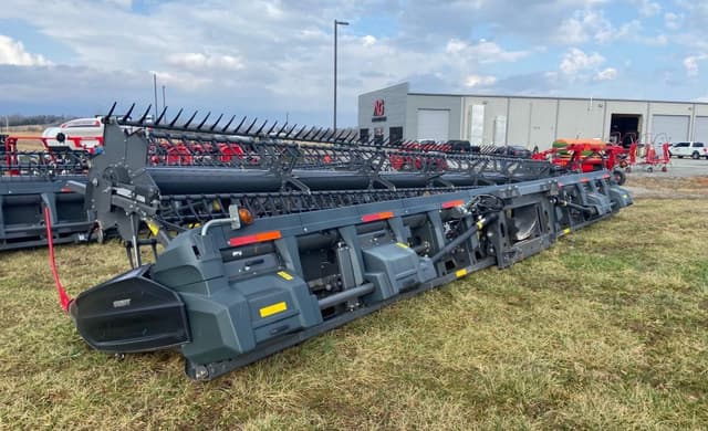 Image of Fendt 9335 equipment image 2