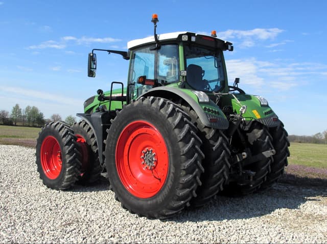 Image of Fendt 942 Vario equipment image 1