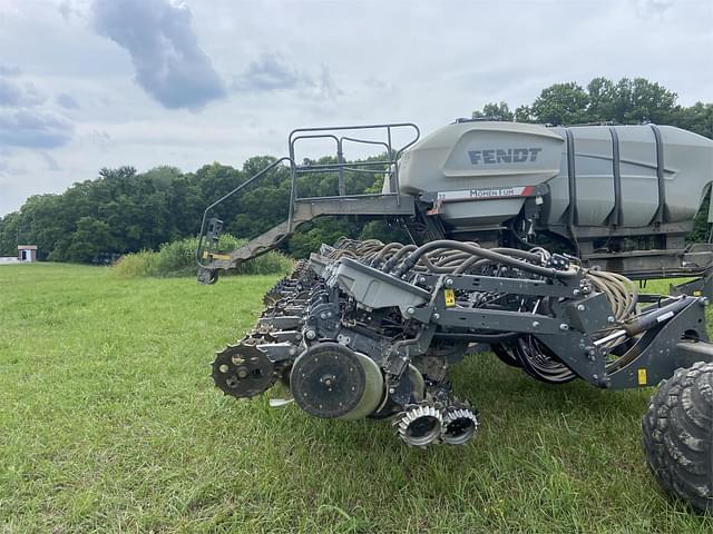 Image of Fendt Momentum 32 equipment image 4