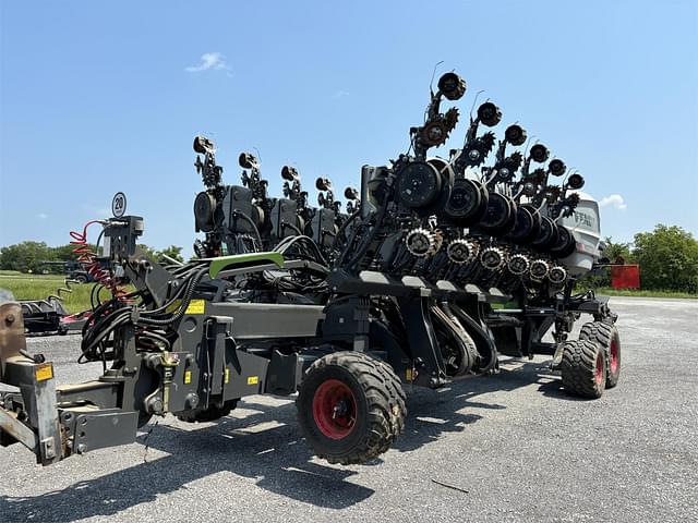 Image of Fendt Momentum 16 equipment image 1