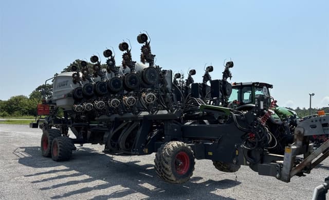 Image of Fendt Momentum 16 equipment image 2