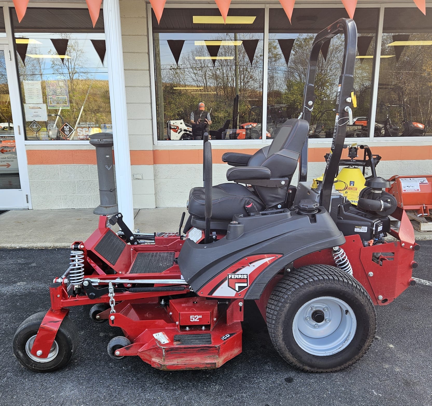 2021 Ferris ISX2200 Equipment Image0