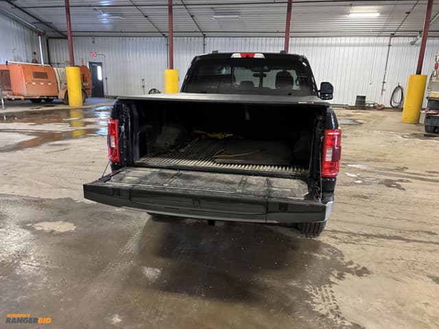 Image of Ford F-150 equipment image 3