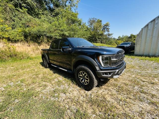 Image of Ford F-150 equipment image 4