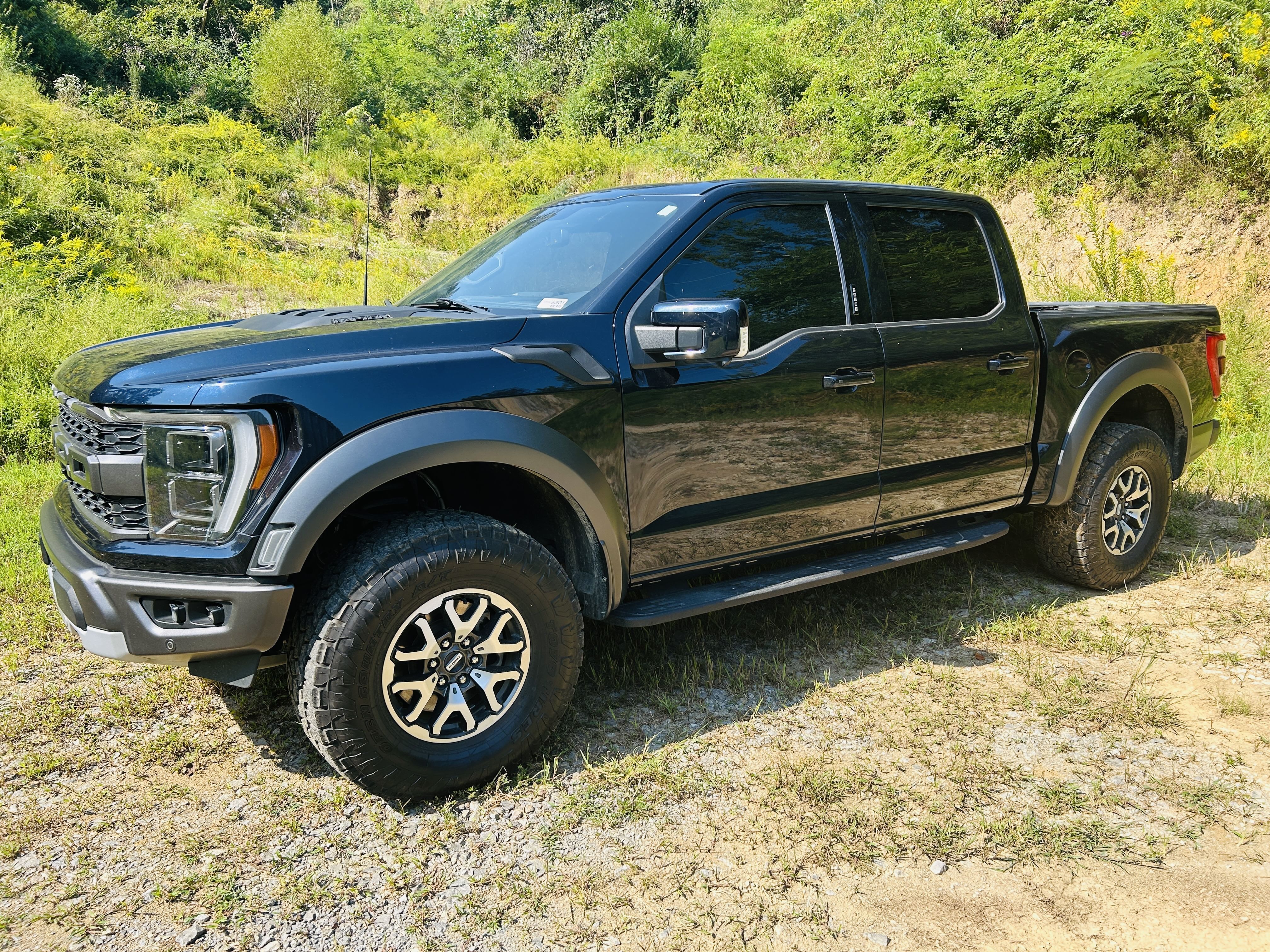 2021 Ford F-150 Equipment Image0