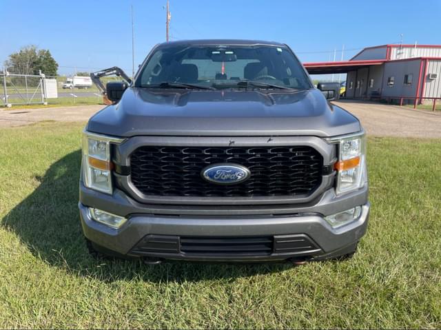 Image of Ford F-150 equipment image 1