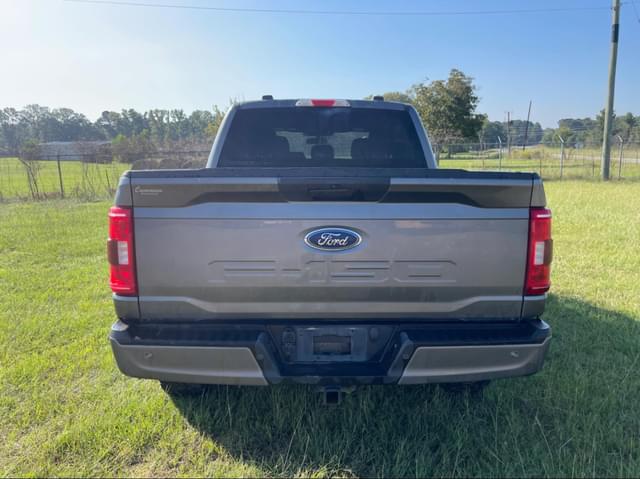 Image of Ford F-150 equipment image 4