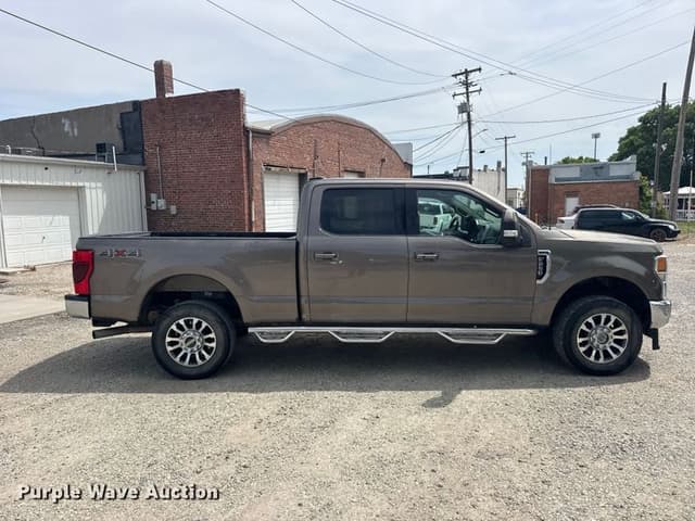 Image of Ford F-250 equipment image 3