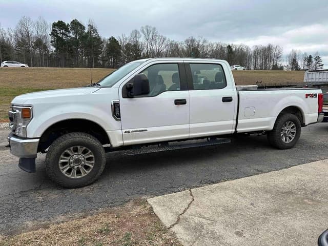 Image of Ford F-250 equipment image 1