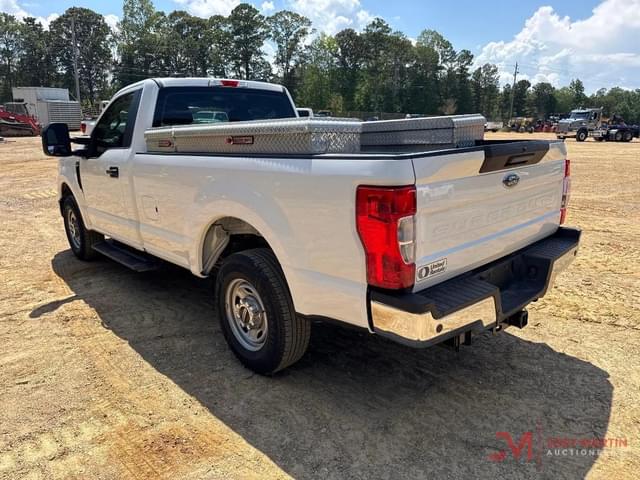 Image of Ford F-250 equipment image 3