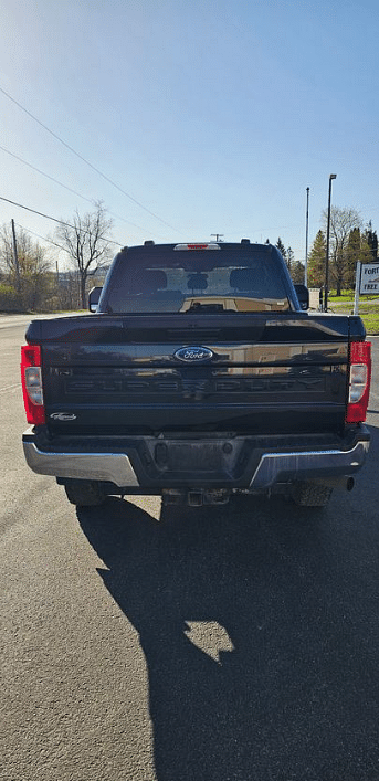 Image of Ford F-350 equipment image 1