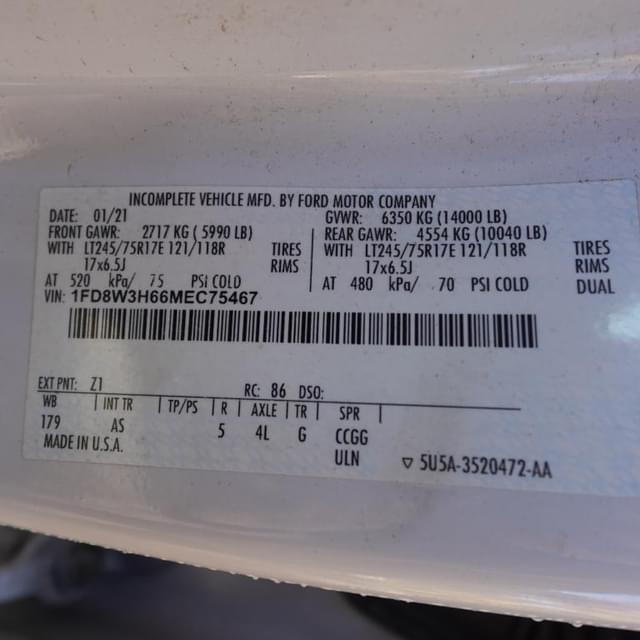 Image of Ford F-350 equipment image 1