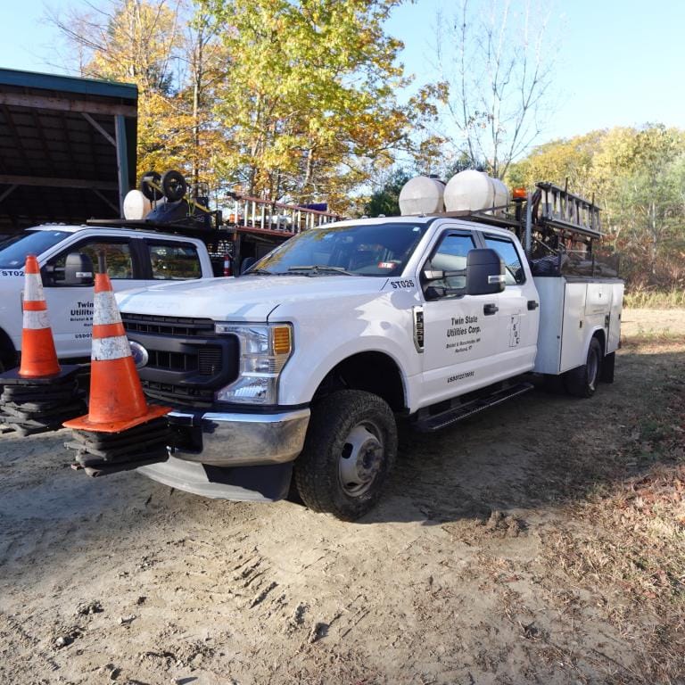 2021 Ford F-350 Equipment Image0