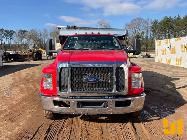 Image of Ford F-650 equipment image 1
