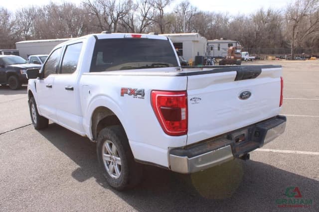 Image of Ford F-150 equipment image 3