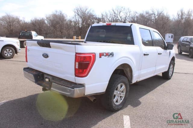 Image of Ford F-150 equipment image 2