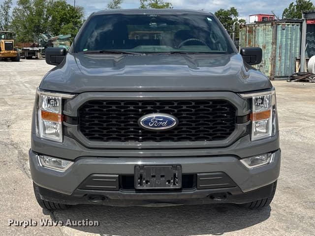 Image of Ford F-150 equipment image 1