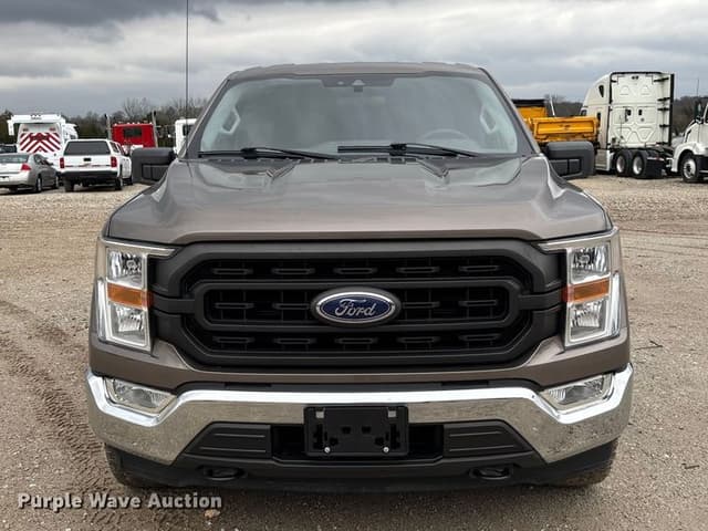 Image of Ford F-150 equipment image 2