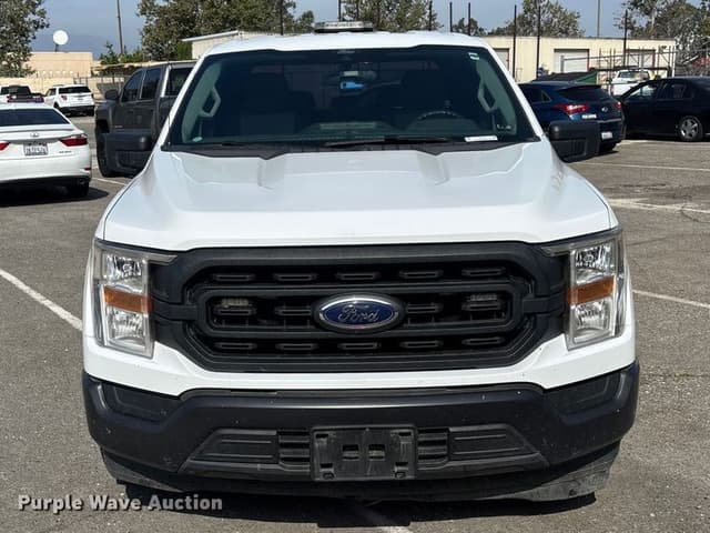 Image of Ford F-150 equipment image 1