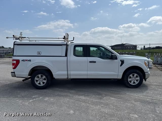 Image of Ford F-150 equipment image 3