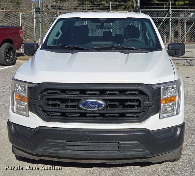 Image of Ford F-150 equipment image 1