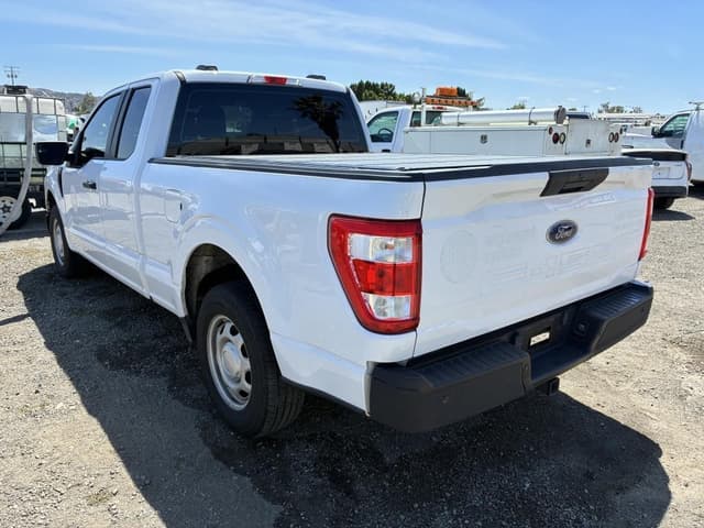 Image of Ford F-150 equipment image 3