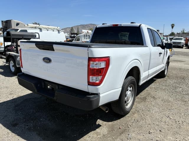 Image of Ford F-150 equipment image 2