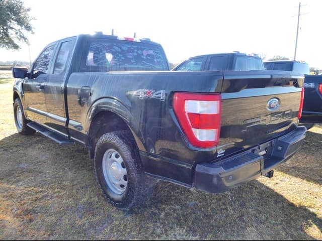 Image of Ford F-150 equipment image 2