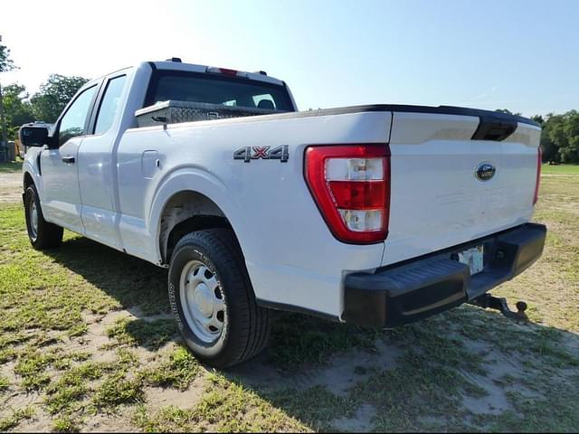 Image of Ford F-150 equipment image 2