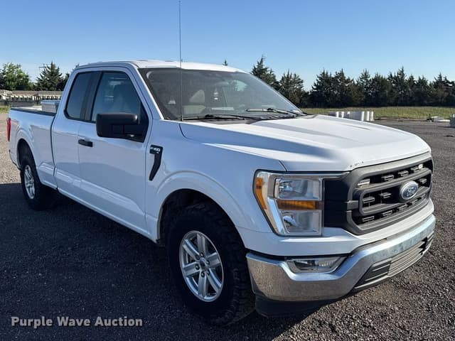 Image of Ford F-150 equipment image 2