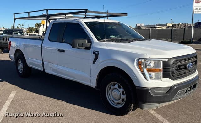 Image of Ford F-150 equipment image 2