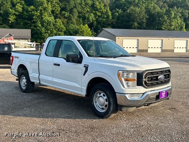 Image of Ford F-150 equipment image 2