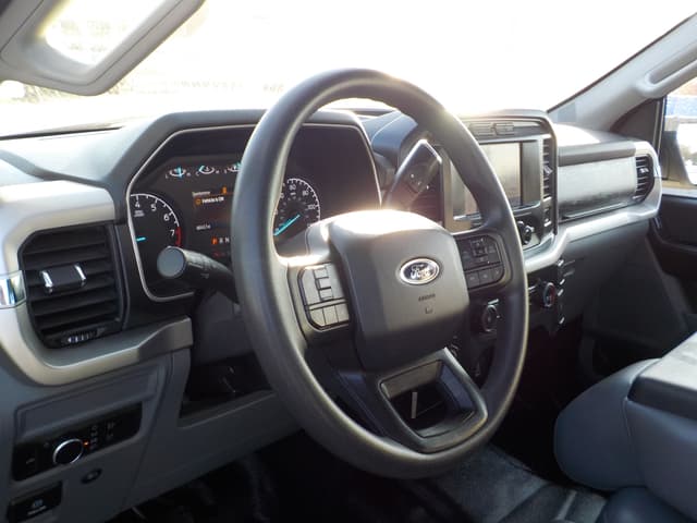 Image of Ford F-150 equipment image 4