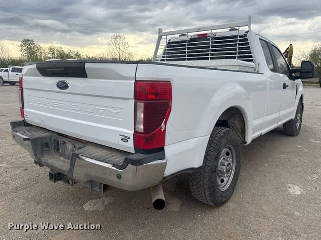 Image of Ford F-250 equipment image 4
