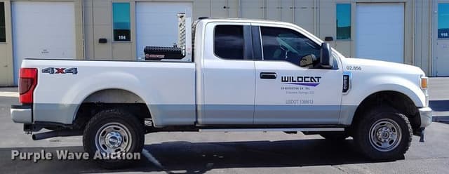 Image of Ford F-250 equipment image 3