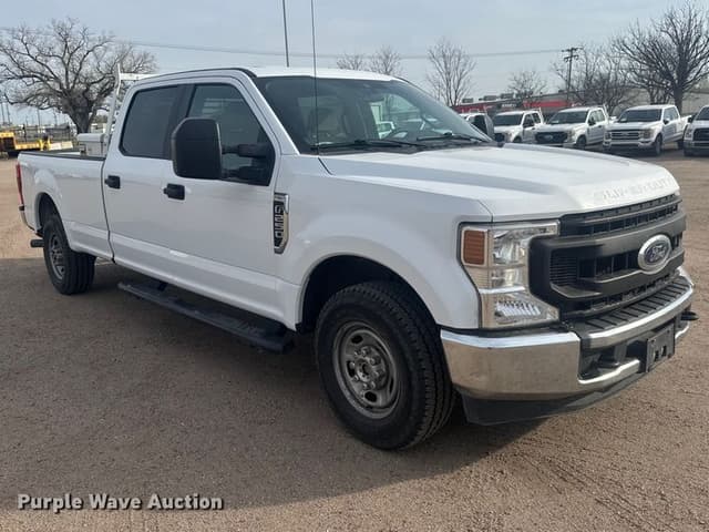 Image of Ford F-250 equipment image 2