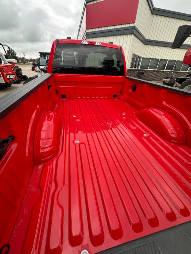 Image of Ford F-250 equipment image 4