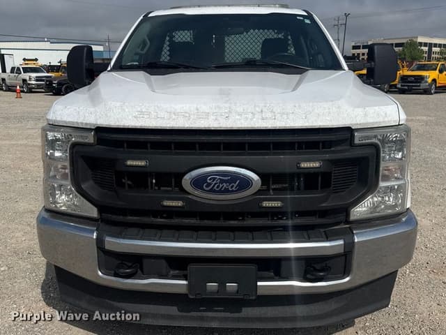 Image of Ford F-250 equipment image 1