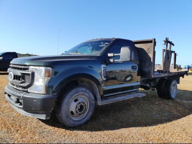 Image of Ford F-350 equipment image 1
