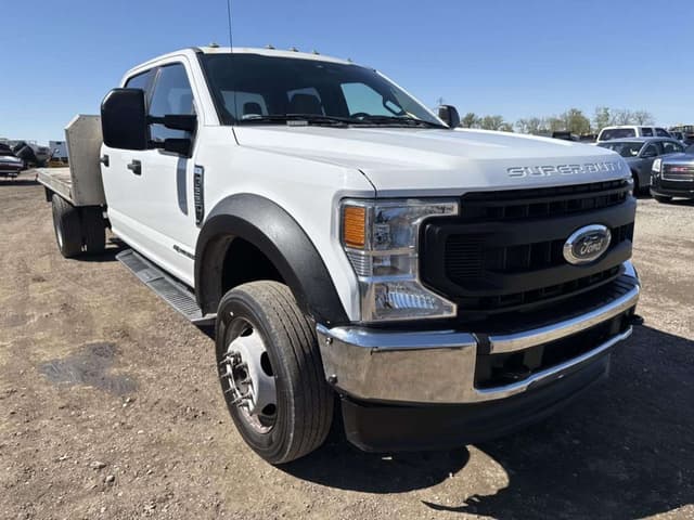 Image of Ford F-550 equipment image 3